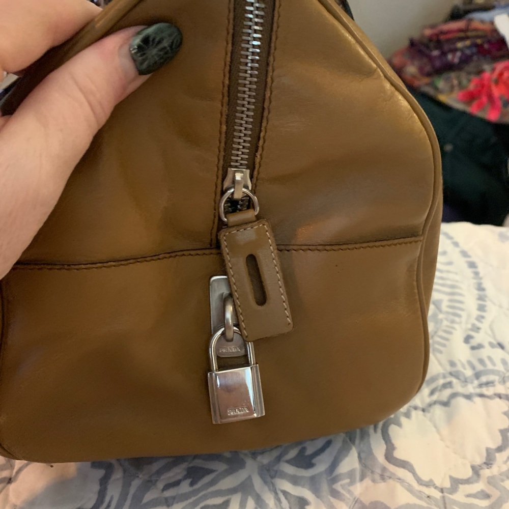 Prada Two Way Leather Shoulder Bag with Detachable Strap and Lock & Keys - Picture 5 of 16